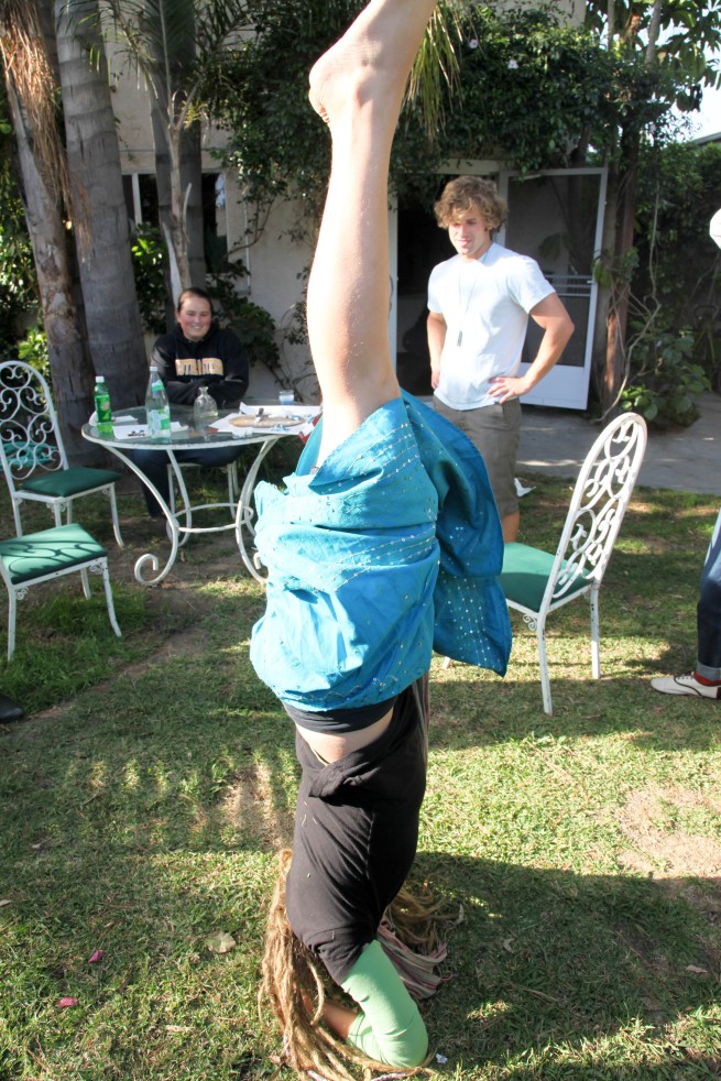 Capers Headstand